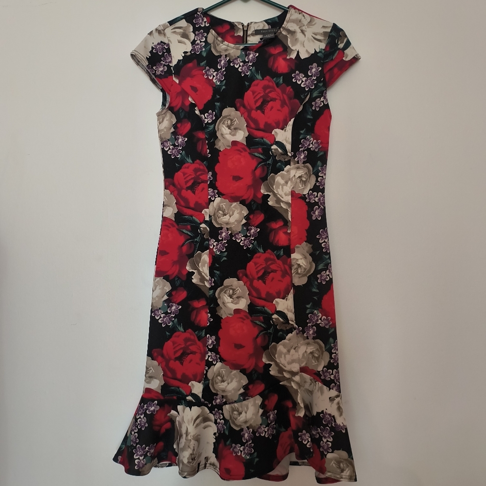 Suzy Shier Red, White, and Black Floral Dress